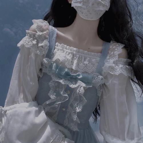 人孔:奉必梦游仙境